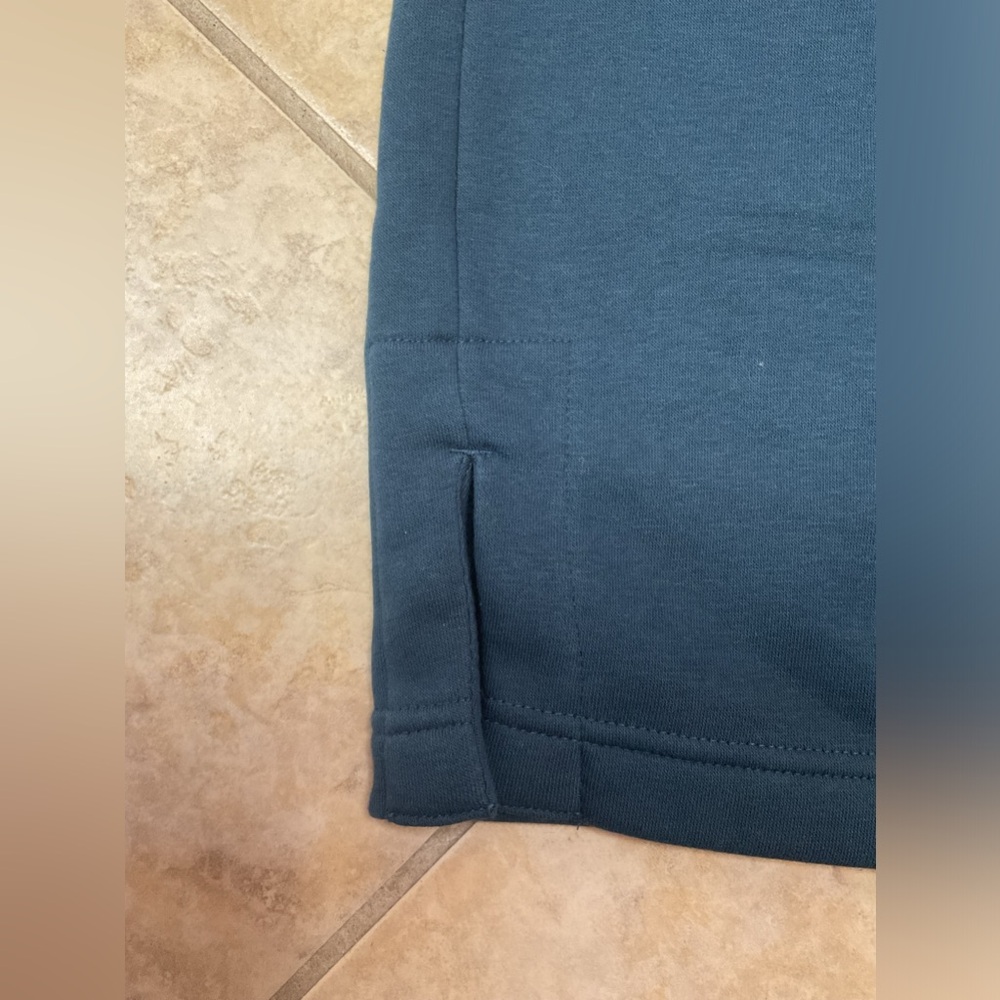 New with Tags Nike Sportwear Wide Fleece Pants in Navy Blue, Size S - Picture 3 of 10
